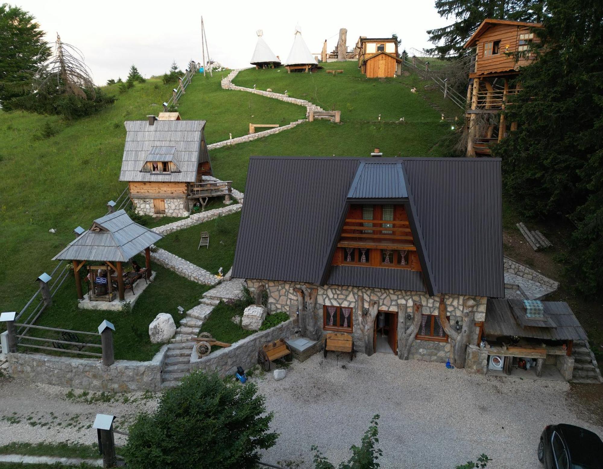 Guesthouse Planinarski Dom Neviden'O Zabljak  Exterior photo